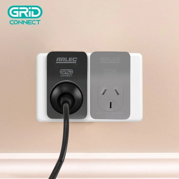 ITM Black Smart Plug In Socket With Energy Meter - PC191BKHA - Image 3